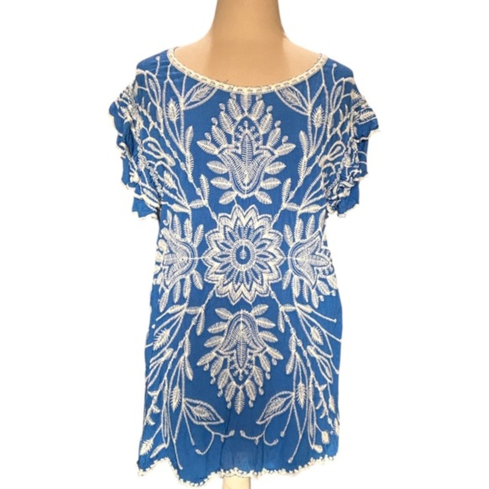 Solitaire Blue White Embroidered Short Flutter Sleeve Tunic Top Blouse Sz L Boho